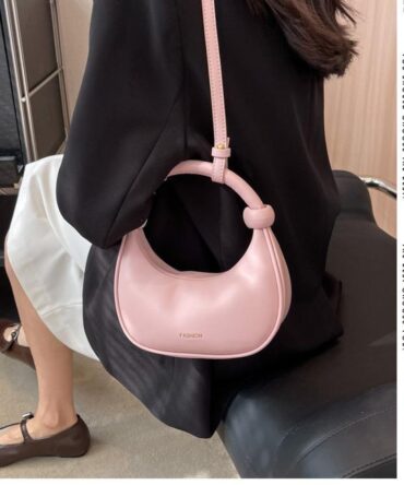 Askrykins luxury Small Hobo Bag in Pink