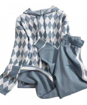 Diama Co-ord Set in Pastel Blue and White