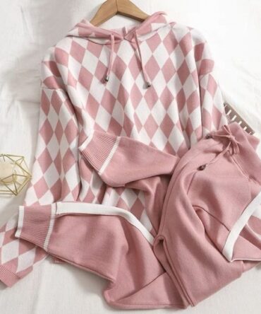 Diama Co-ord Set in Pastel Pink and White