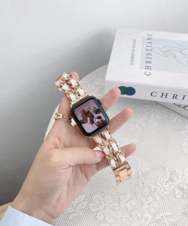 The Florence I Watch Straps in White and Gold