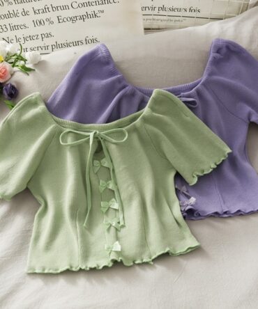 Ashrykins Bow Detailed Soft Knitted Top With Ruched Edges In Pistachio Green