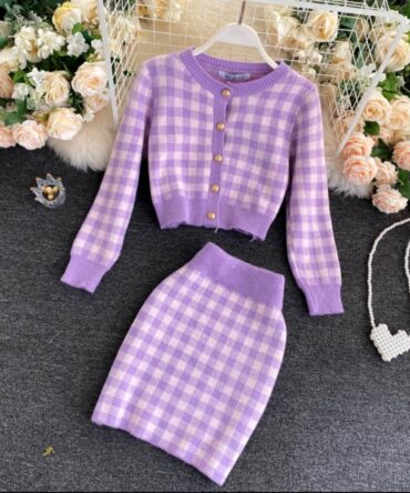 PlaidPretence in Lavendar