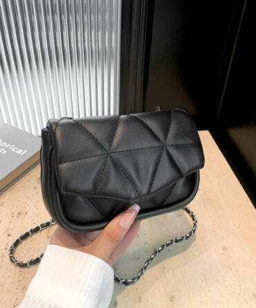 Askrykins Isabella Shoulder Bag in Black