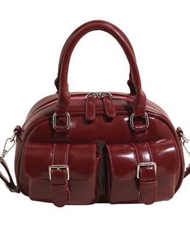 Ashrykins HeartSnug Peek Pouch