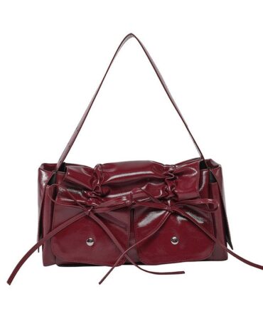 The Soft Drama Shoulder Bag Crimson Veil