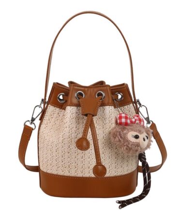 Woven Bucket Shoulder Hug