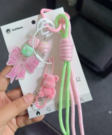 Teddy Tangle Ribbon Charm