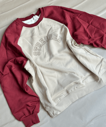 Stressed Sweatshirt Cream & Maroon