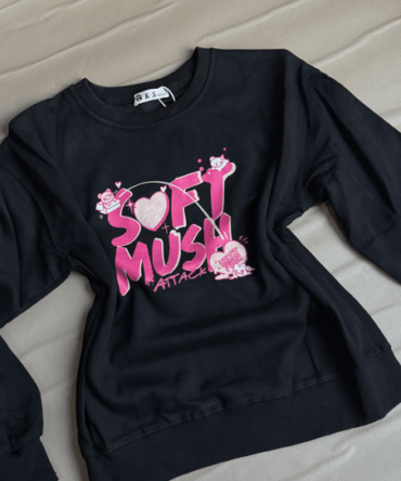 SOFT MUSH ATTACK Sweatshirt