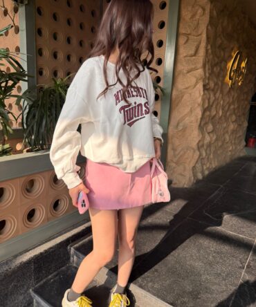 Minnesota Twins Oversized Varsity Sweatshirt